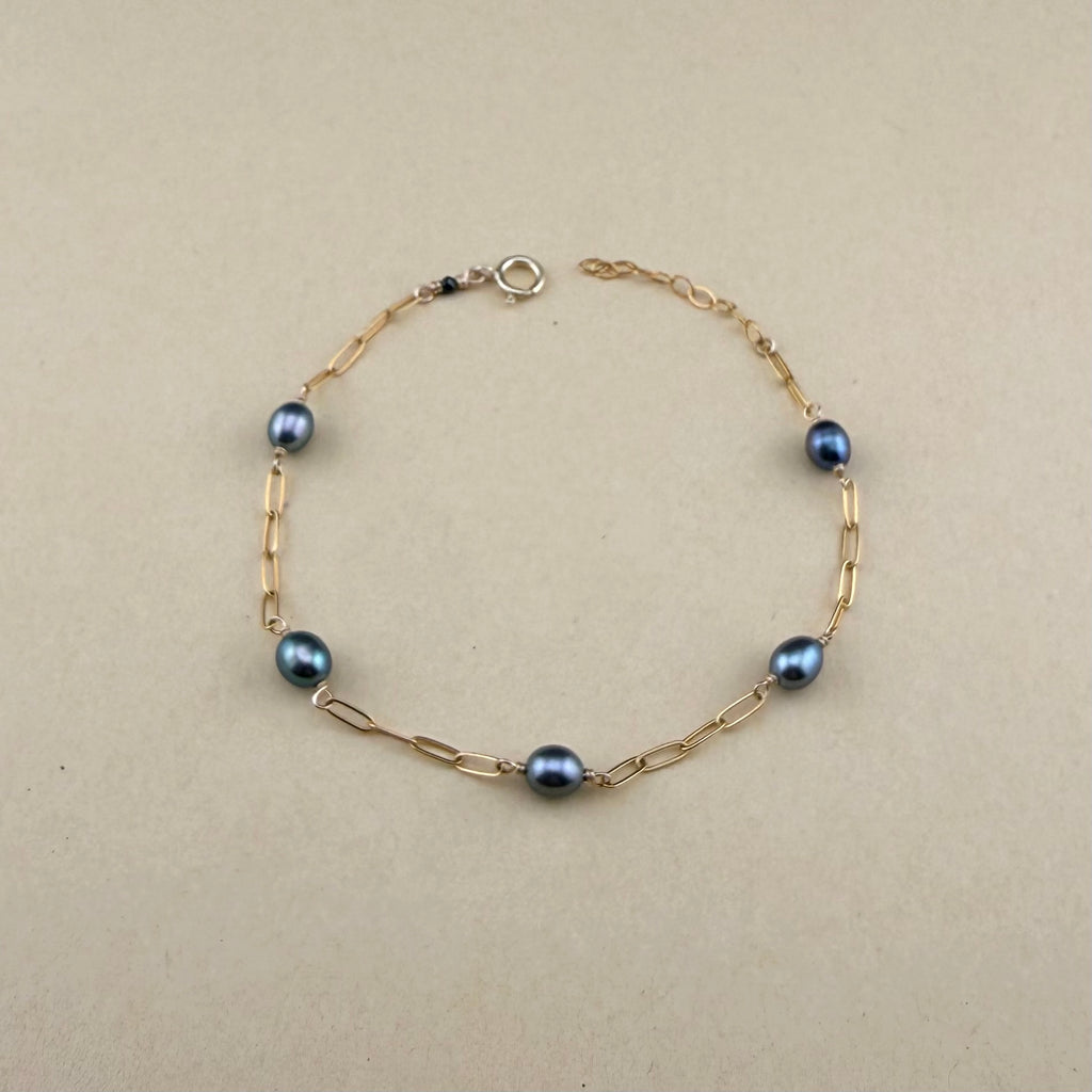 Dark Pearl Paperclip Bracelet