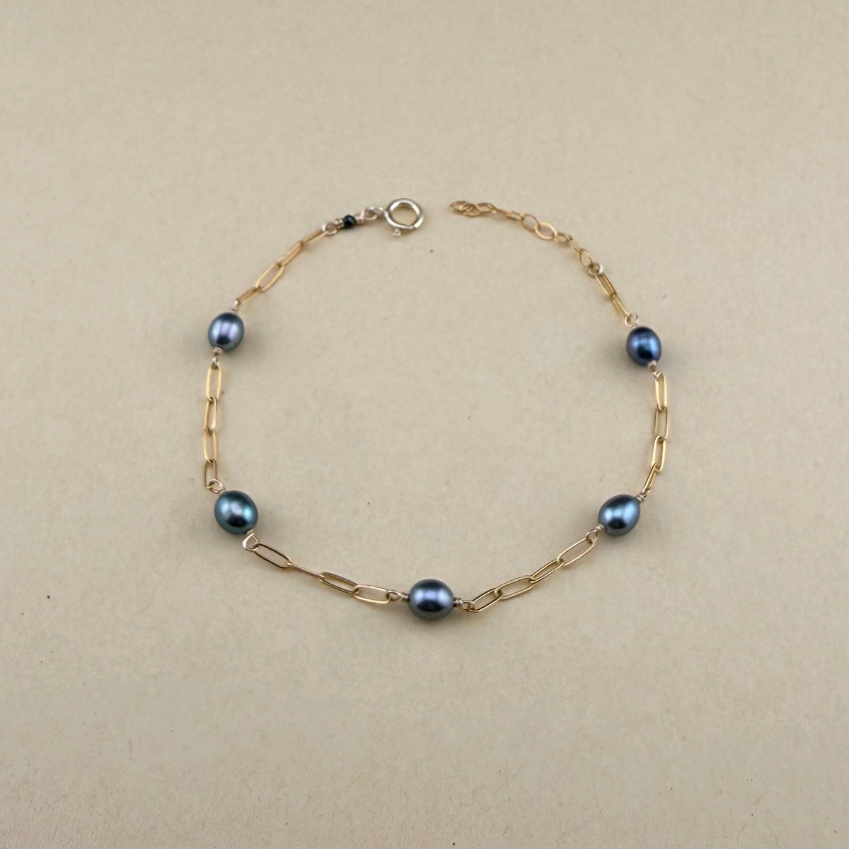 Dark Pearl Paperclip Bracelet
