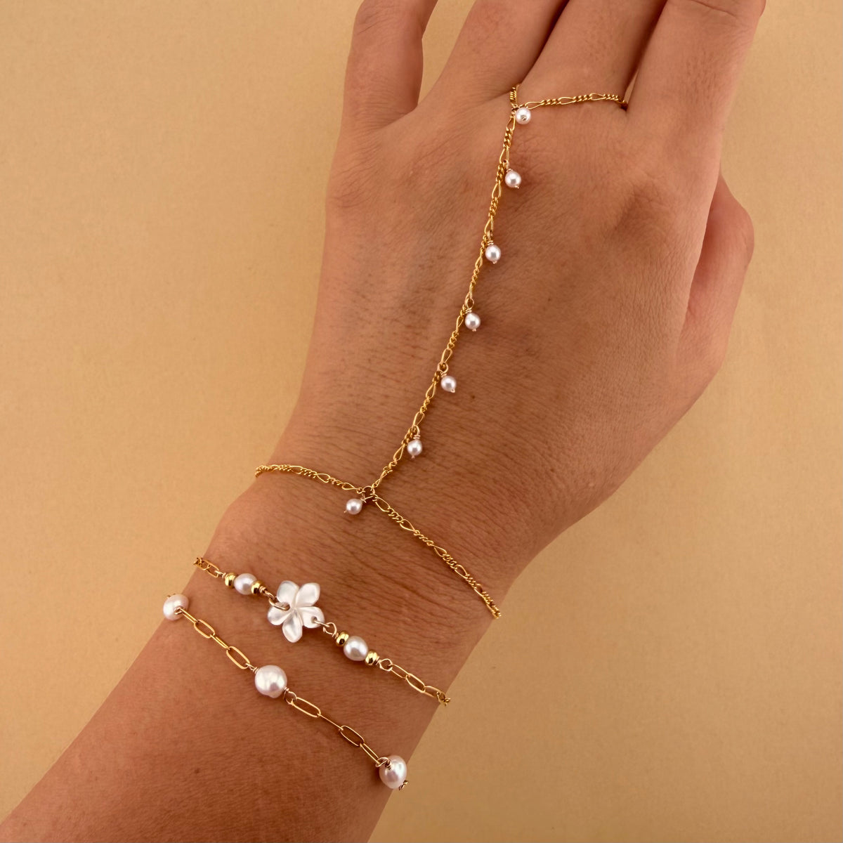 White Keshi Pearl Paperclip Bracelet