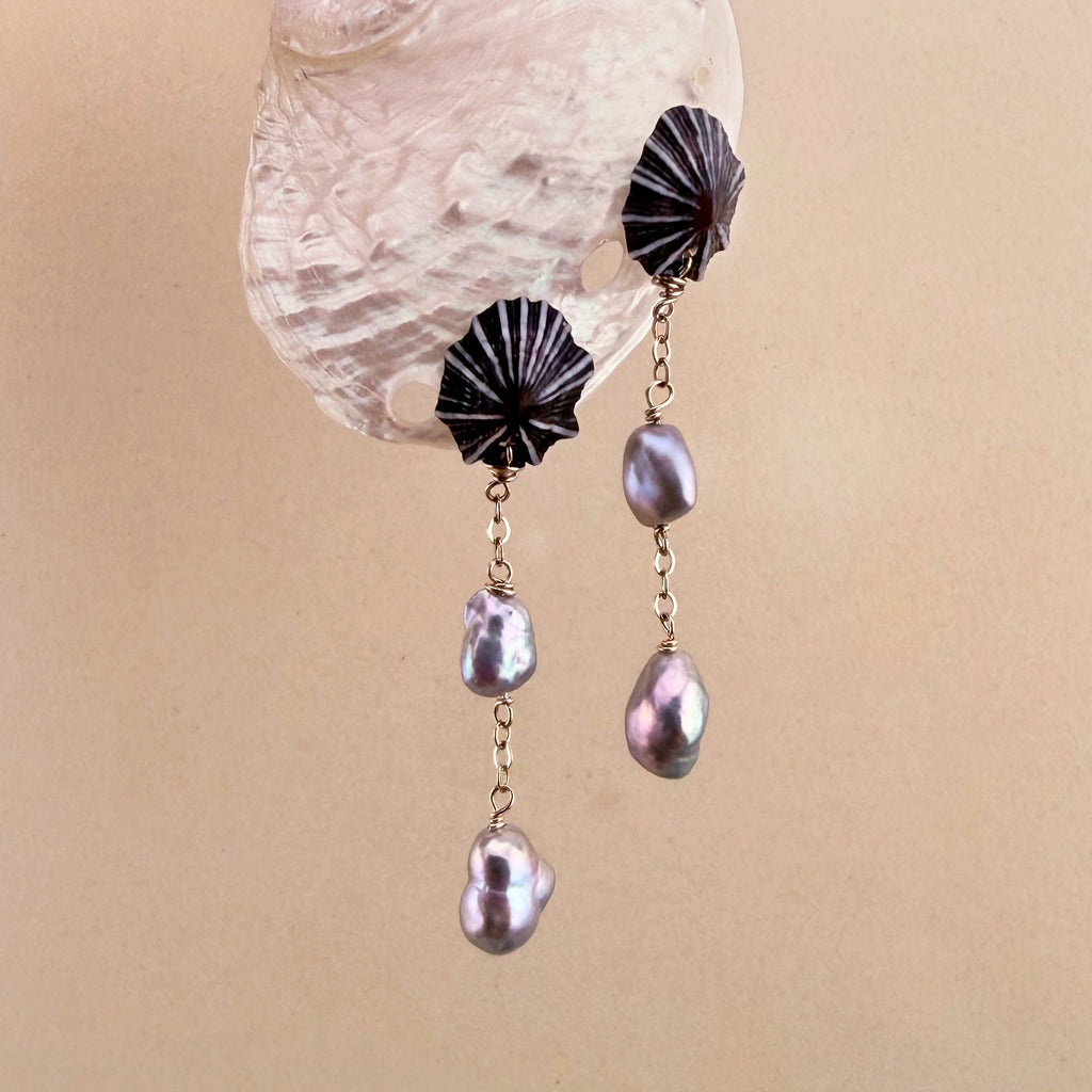 Opihi Awa’ Keshi Drop Earrings