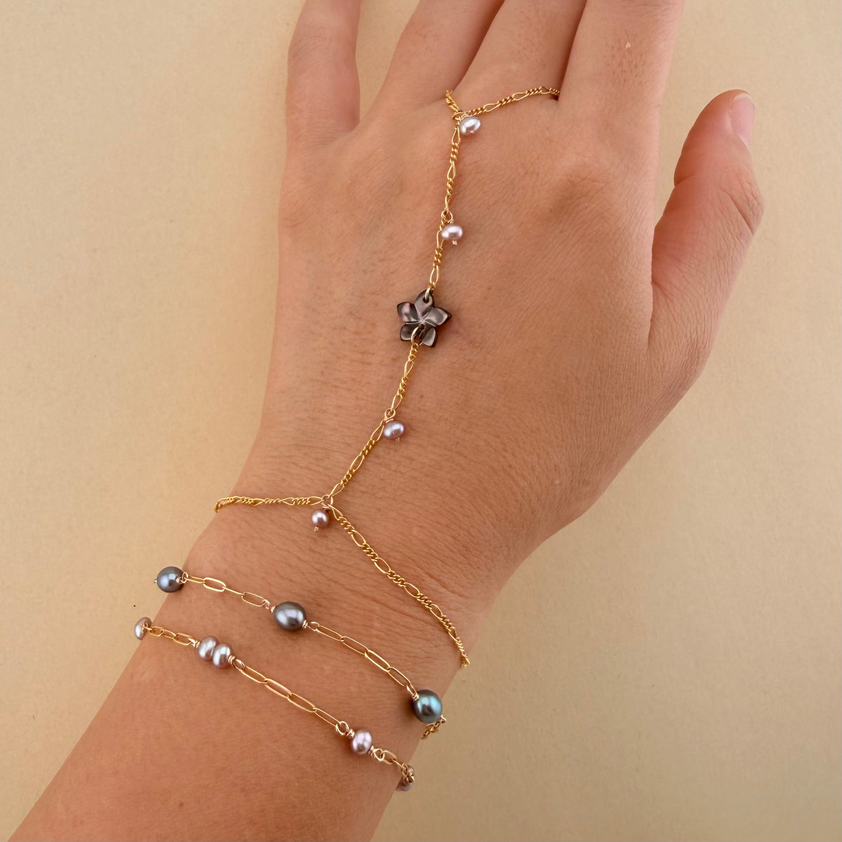 Dark Pearl Paperclip Bracelet