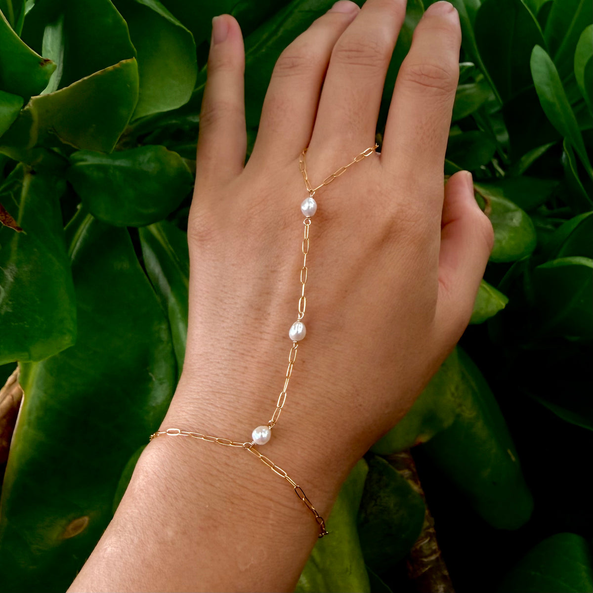 White Keshi Hand chain