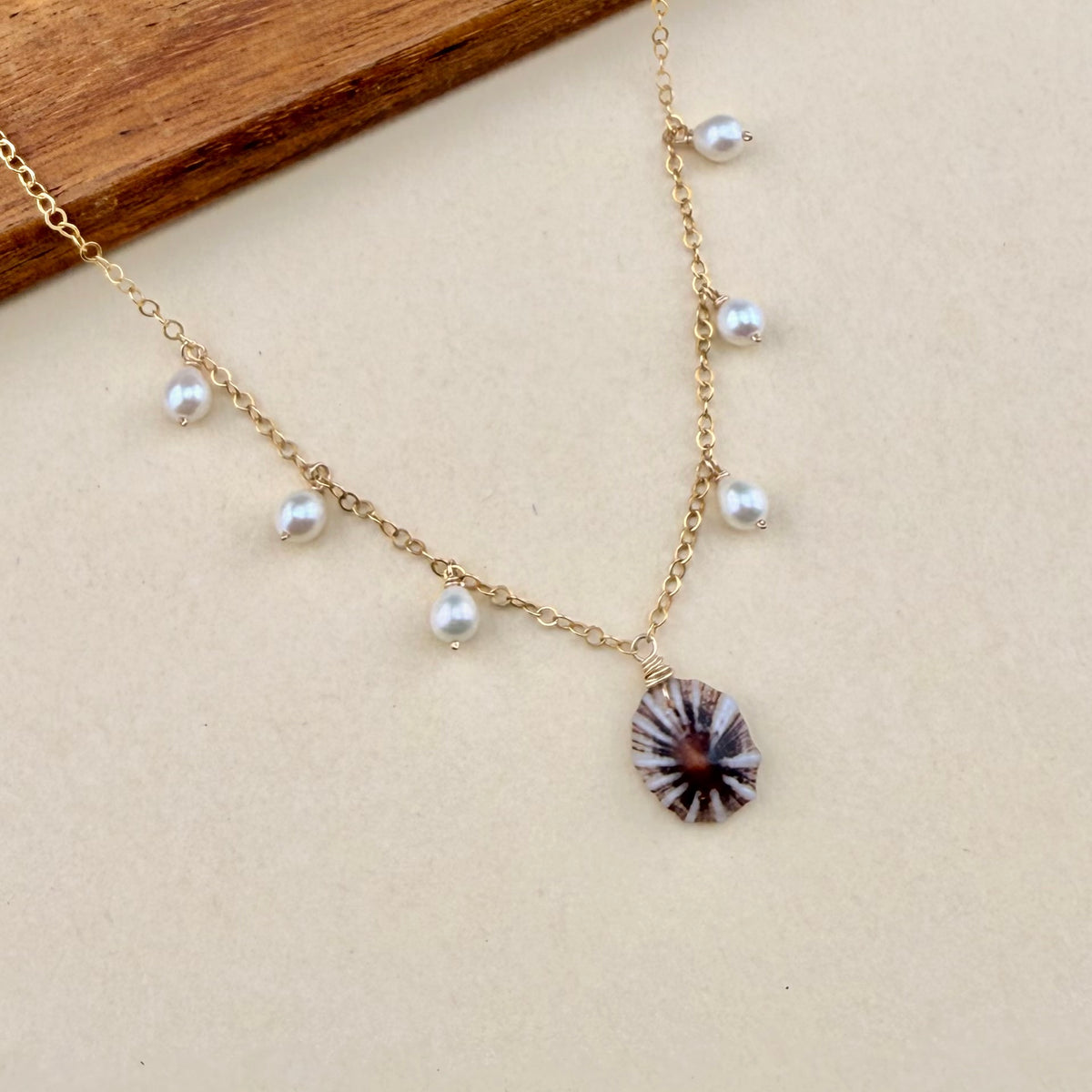 Opihi Awa Multipearl Necklace | Buried Treasure Collection