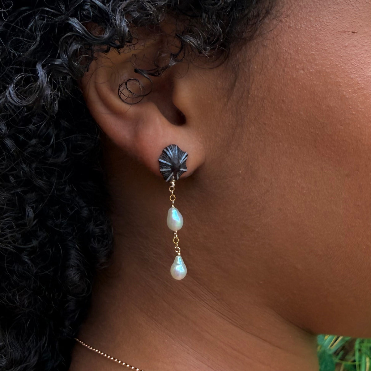 Opihi Awa’ Baroque Drop Earrings